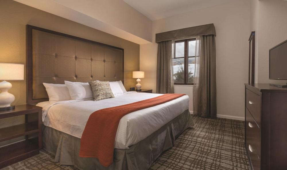 Three-Bedroom Suite interior